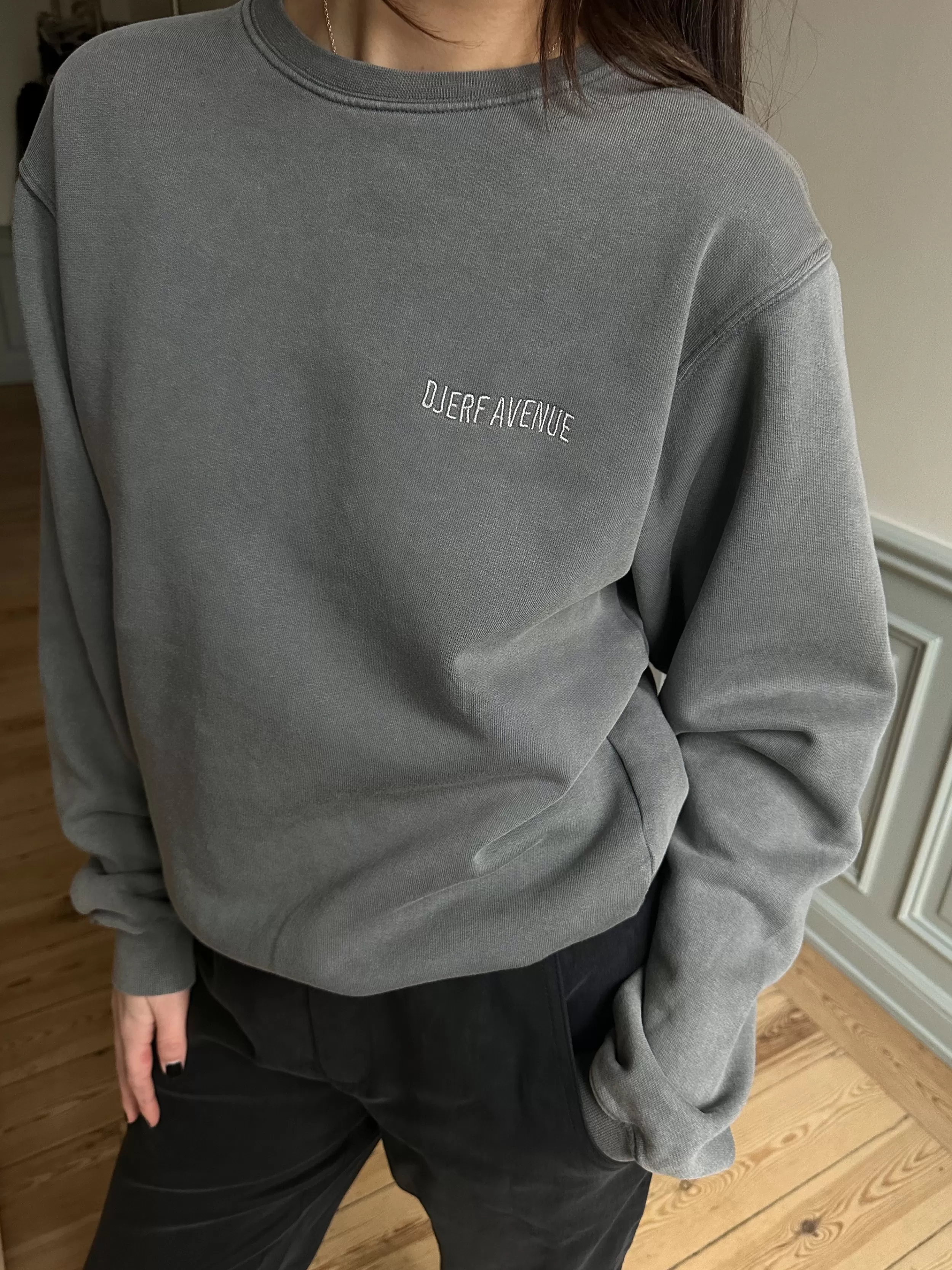 Best Sale Djerf Avenue Staple Sweatshirt Washed Grey